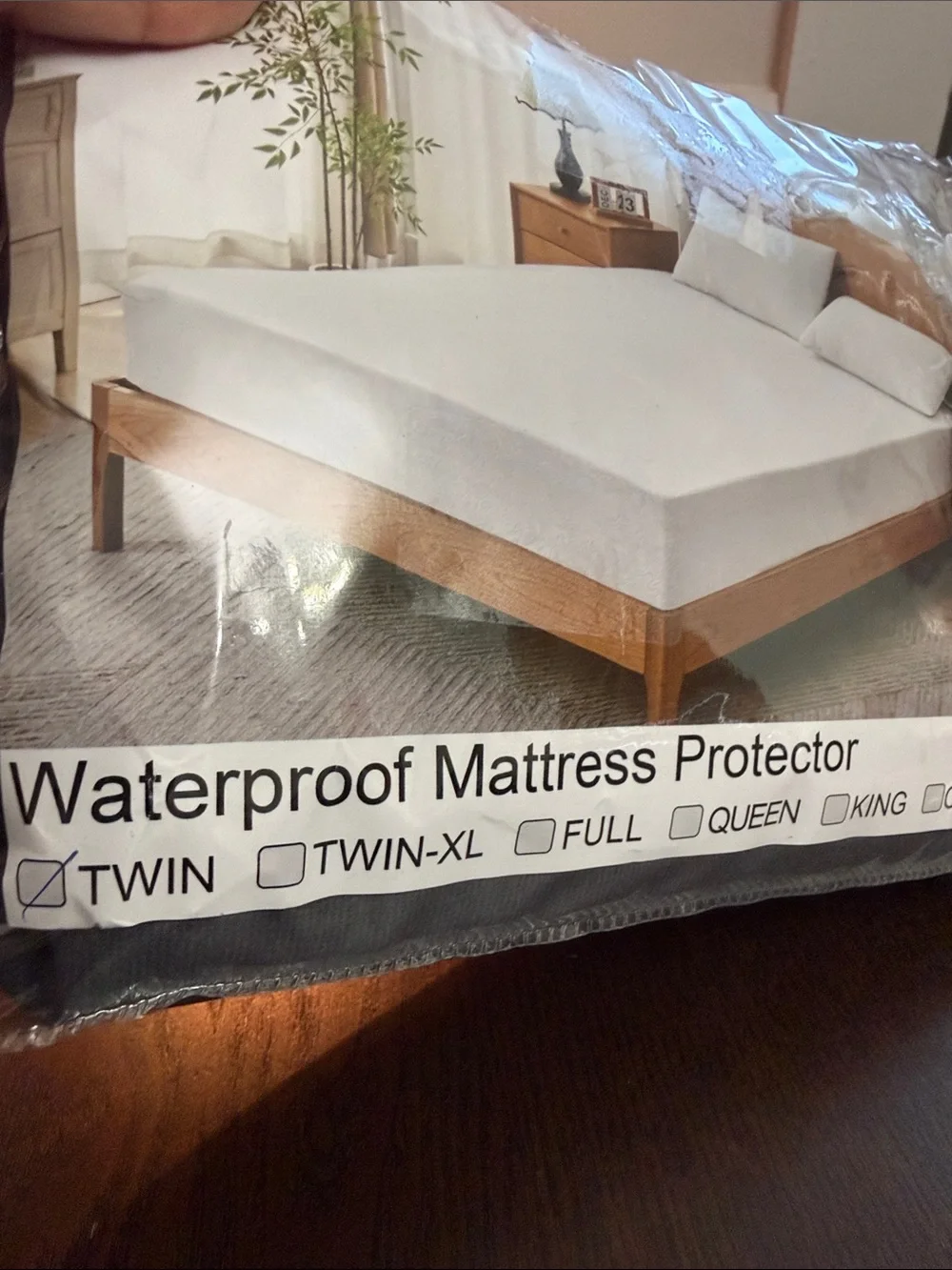 Waterproof Mattress Protector - Twin size